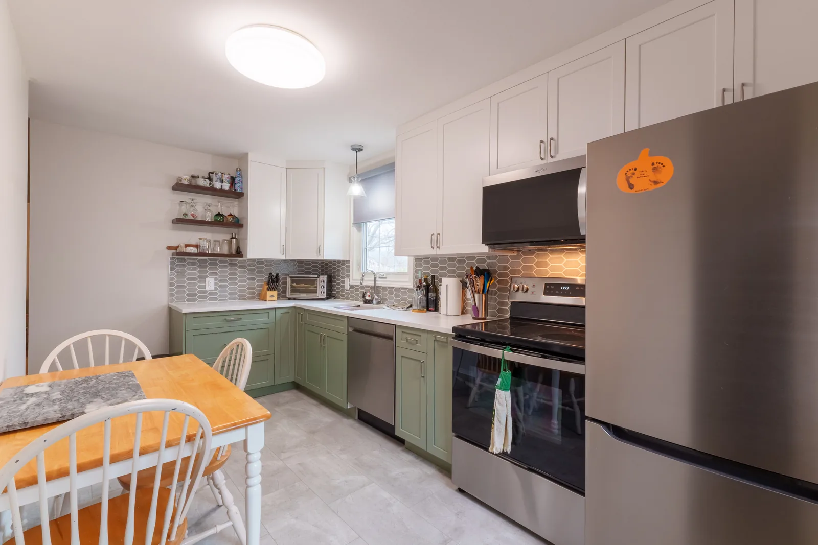 Kitchen from the dining side, table and chairs in the foreground