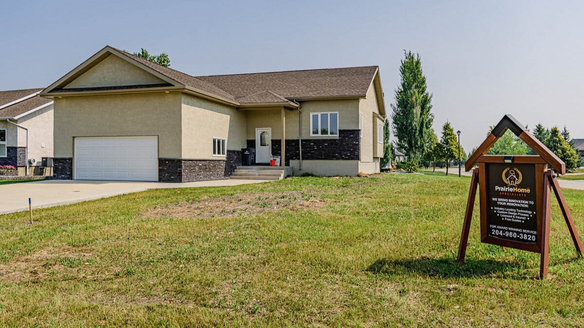 Home Additions Winnipeg 9 House